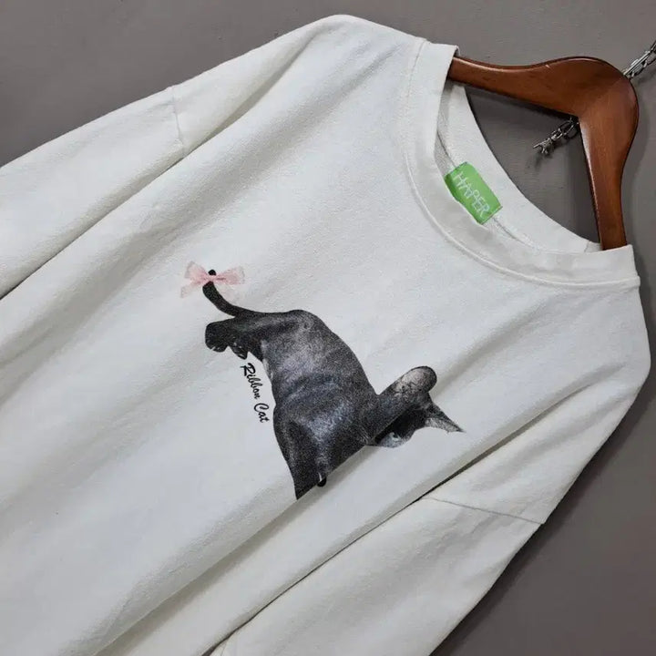 [BUNJANG] HAPER Ribbon Cat Printed T-shirt / HAPER 리본고양이 프린팅 반팔 티셔츠