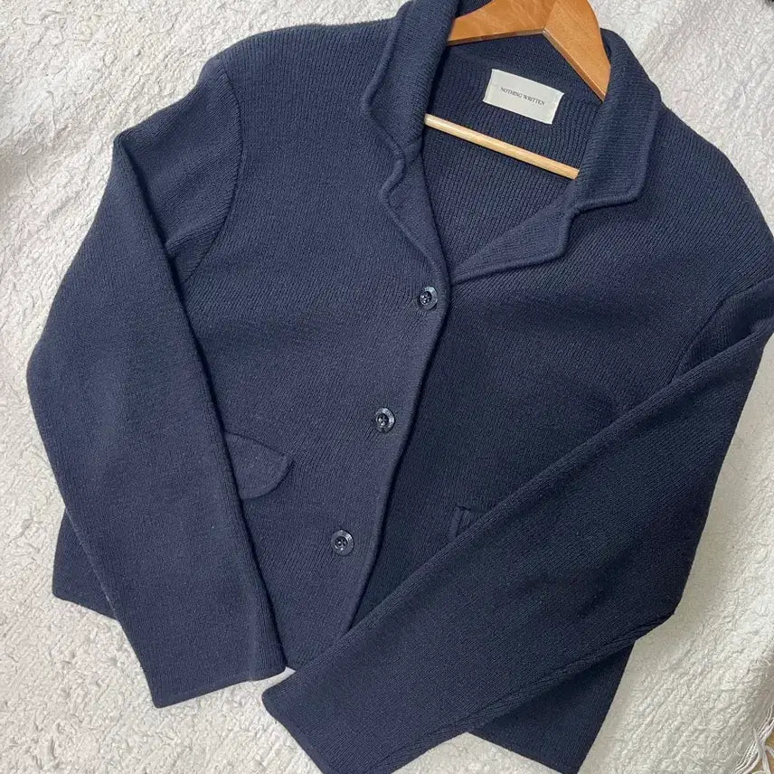 [BUNJANG] Nothing Written Cardigan / 낫띵리튼 가디건