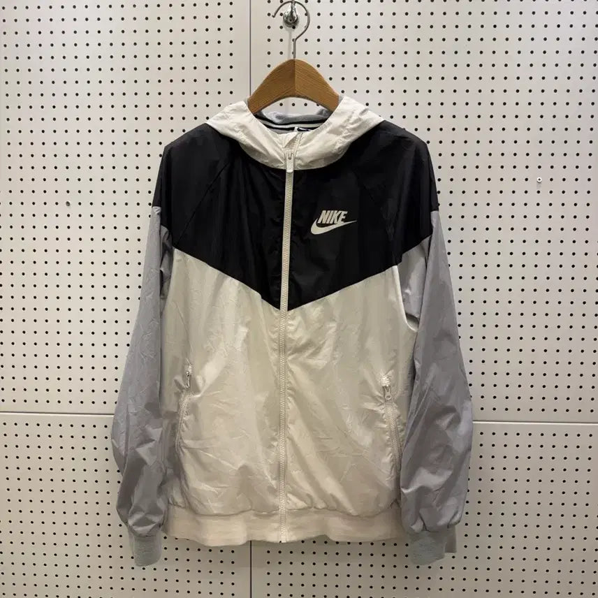 [BUNJANG] Nike U1607 Woven Hooded Windbreaker Jacket / 나이키 우븐 후드 바람막이 자켓 U1607