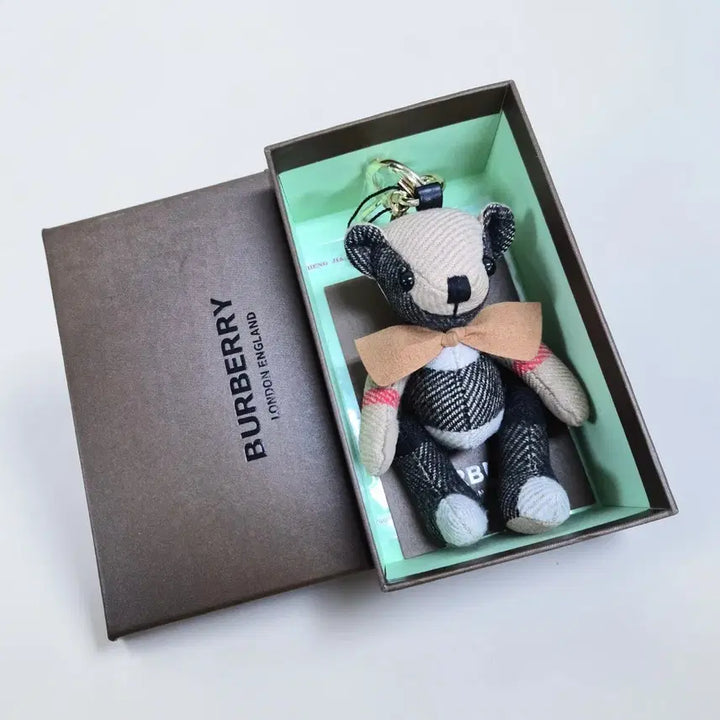 [SOLD OUT] 버버리 BURBERRY 테디베어 키링