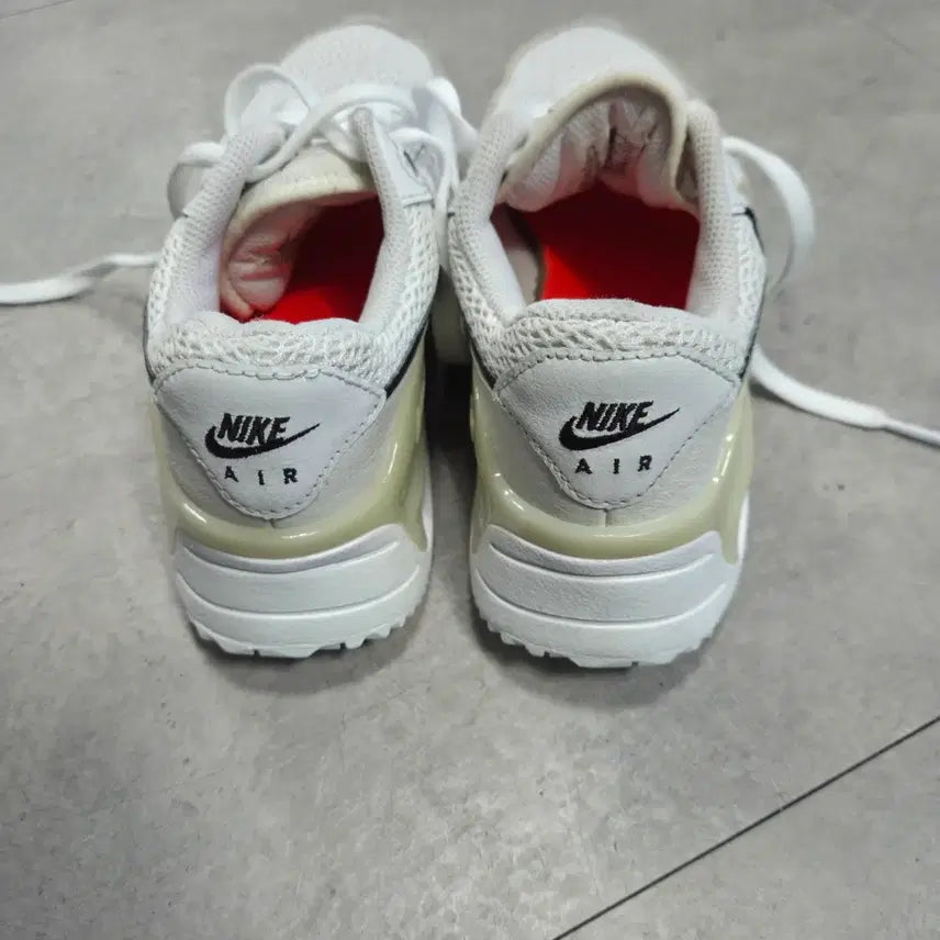 [BUNJANG] Nike Air Max System Sneakers 240 / 나이키 에어 맥스 시스템 운동화 240
