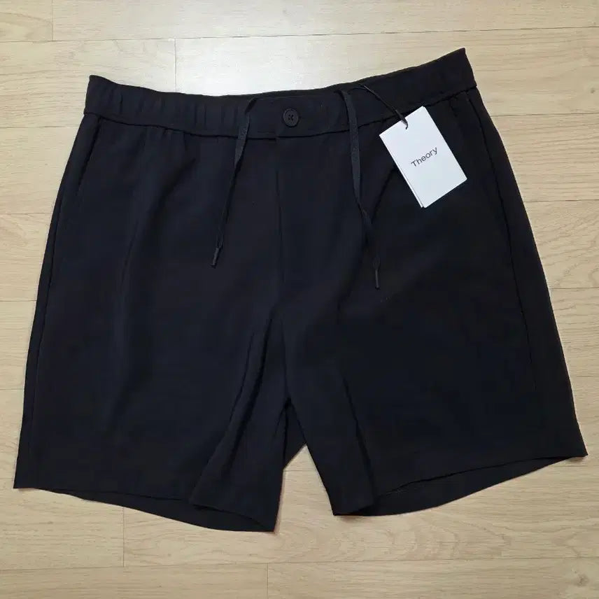 [BUNJANG] Theory Curtis Shorts 32 Black / 띠어리 프리미엄 스트레치 커티스 쇼츠 32 블랙 정가 36만원