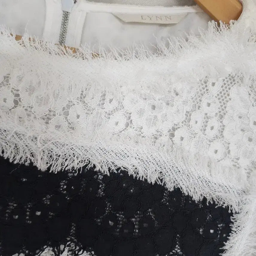 [BUNJANG] LYNN Lace Mini Dress / LYNN 원피스