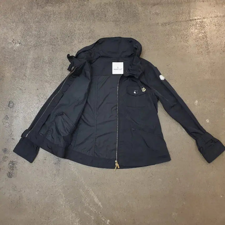 [SOLD OUT] 몽클레어 바람막이 1 블랙