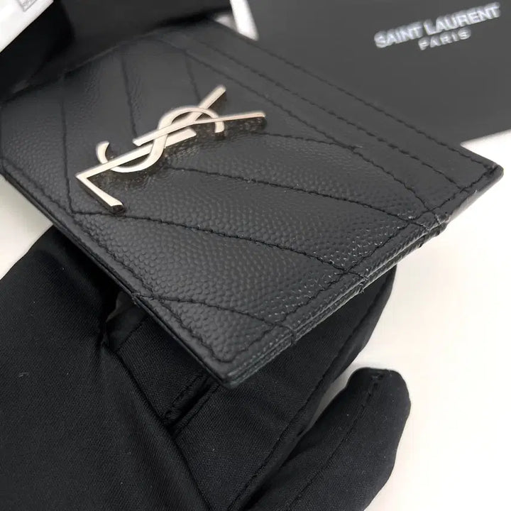 [BUNJANG] Saint Laurent Monogram Matelassé Card Wallet - Black / 생로랑 모노그램 마틀라세 은장 카드지갑 블랙 (423291)