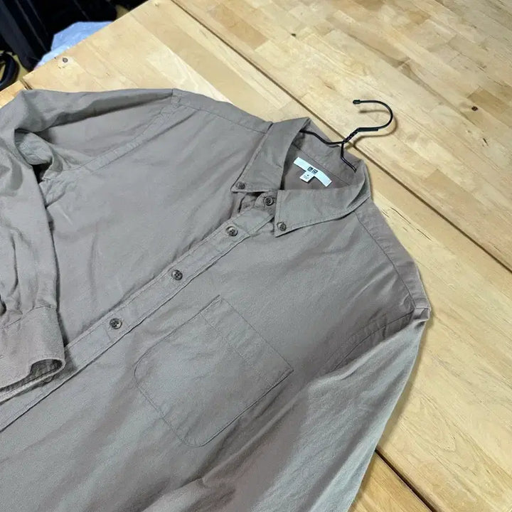 [BUNJANG] Uniqlo Oxford &amp; Flannel Button-Down Shirts Bundle / 유니클로 셔츠 3종 버튼다운 옥스포드 플란넬