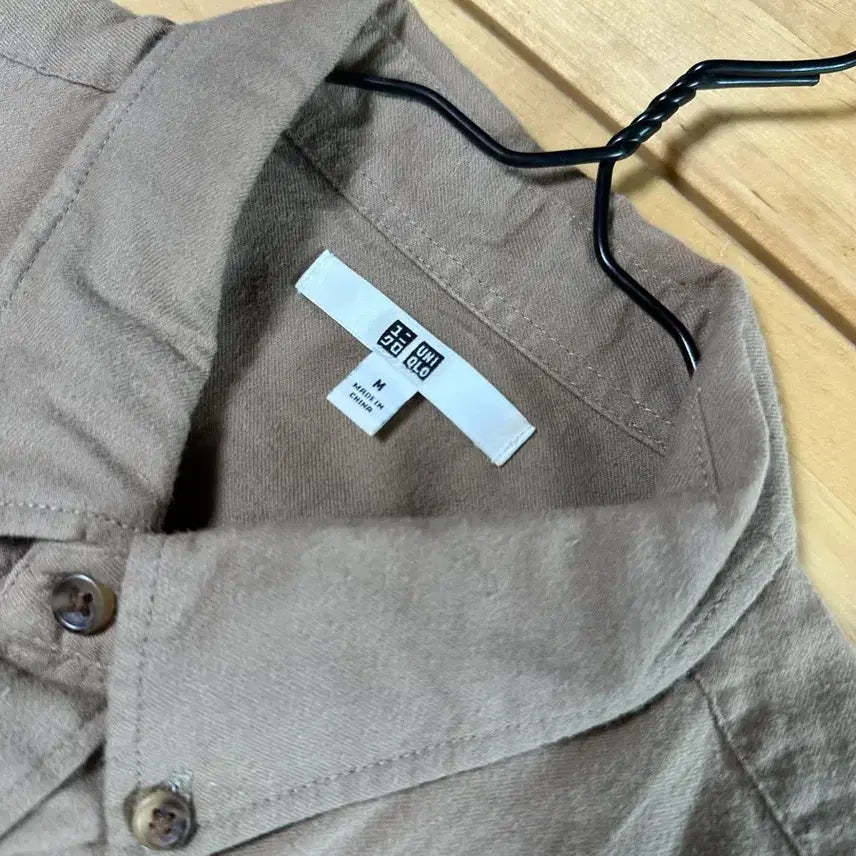 [BUNJANG] Uniqlo Oxford &amp; Flannel Button-Down Shirts Bundle / 유니클로 셔츠 3종 버튼다운 옥스포드 플란넬