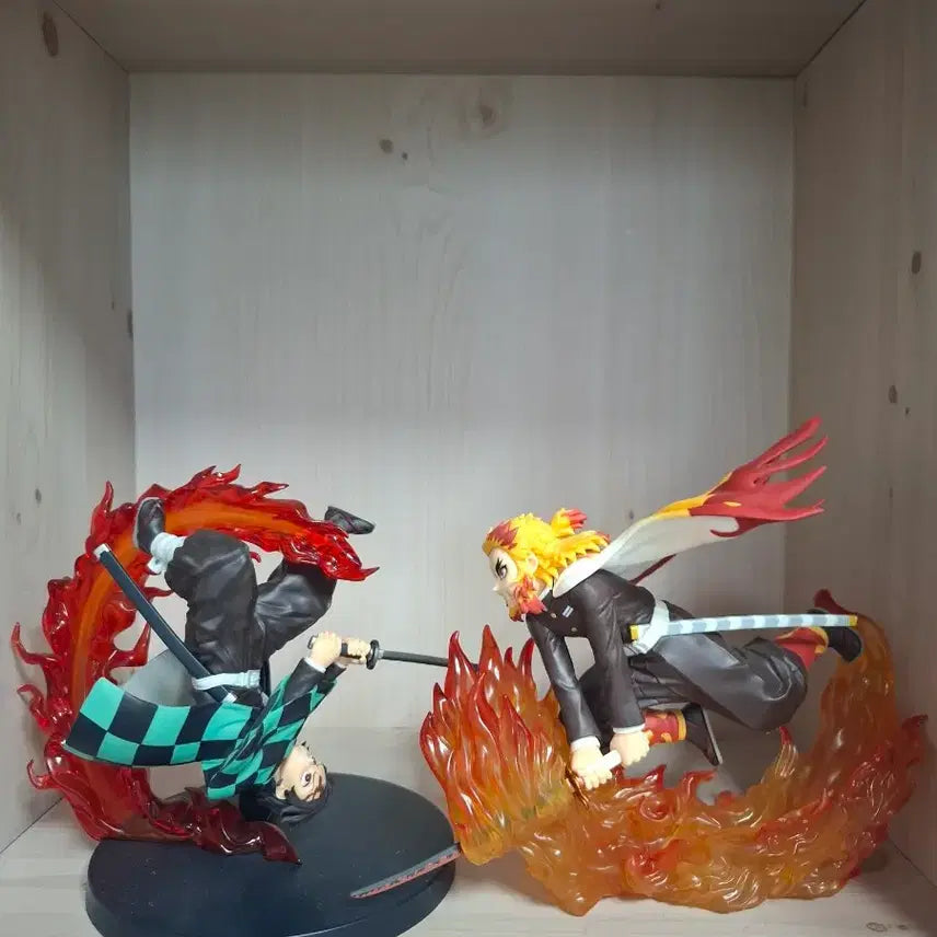 [SOLD OUT] 탄지로&amp;쿄주로 일본 정품 피규어