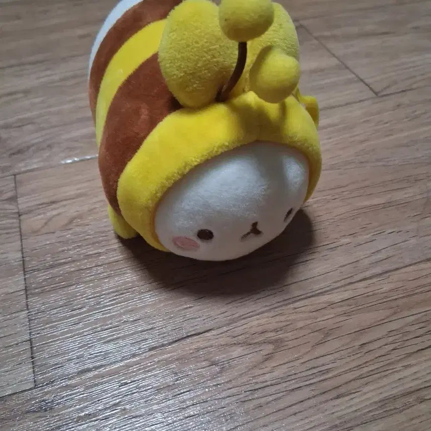 [BUNJANG] Molang Bee Keyring / 꿀벌 몰랑이 키링