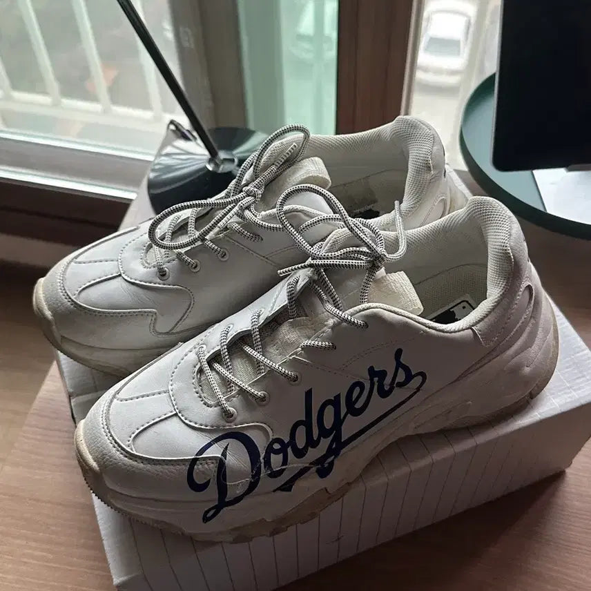 [SOLD OUT] MLB 빅볼청키 290 LA다저스