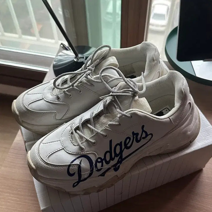 [SOLD OUT] MLB 빅볼청키 290 LA다저스