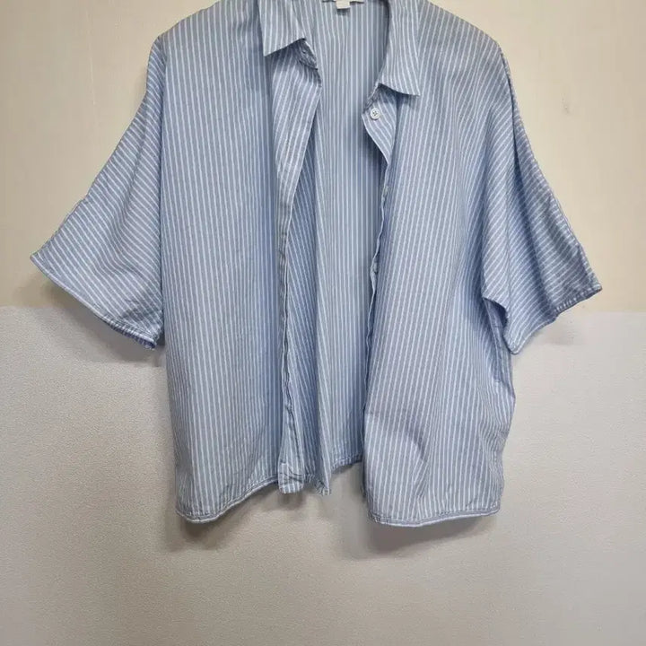 [BUNJANG] COS Striped Collar Shirt / * 코스 반팔 카라 셔츠 95~100  사이즈 추천