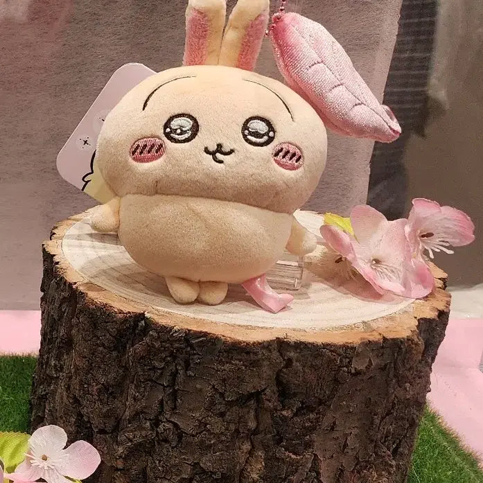 [BUNJANG] Chiikawa Usagi Clear Eye Mascot Plush / 치이카와 우사기 초롱눈 또렷한 눈 마스코트 인형