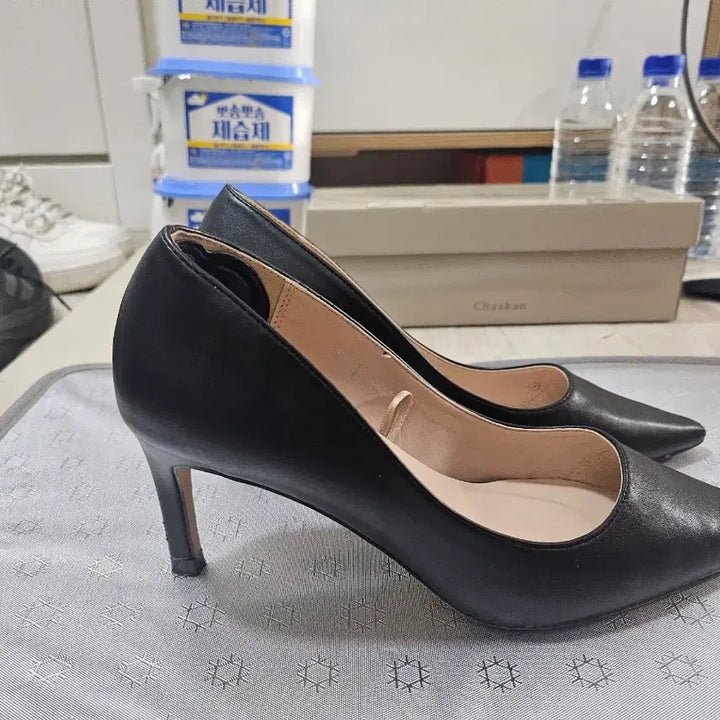 [BUNJANG] Shoopen Black Heels 235mm / 슈펜 검정 힐 235mm
