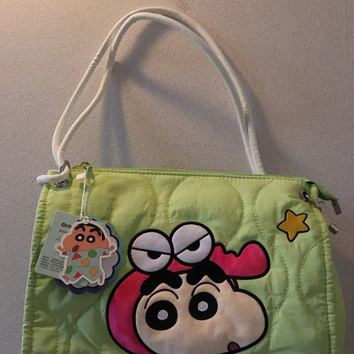 [BUNJANG] Crayon Shin-chan Quilted Shoulder Bag / 새상품) 짱구 퀼팅 가방