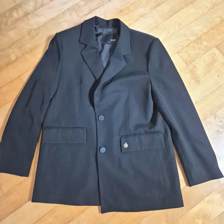 [SOLD OUT] 시티브리즈 블랙 절개 자켓 F