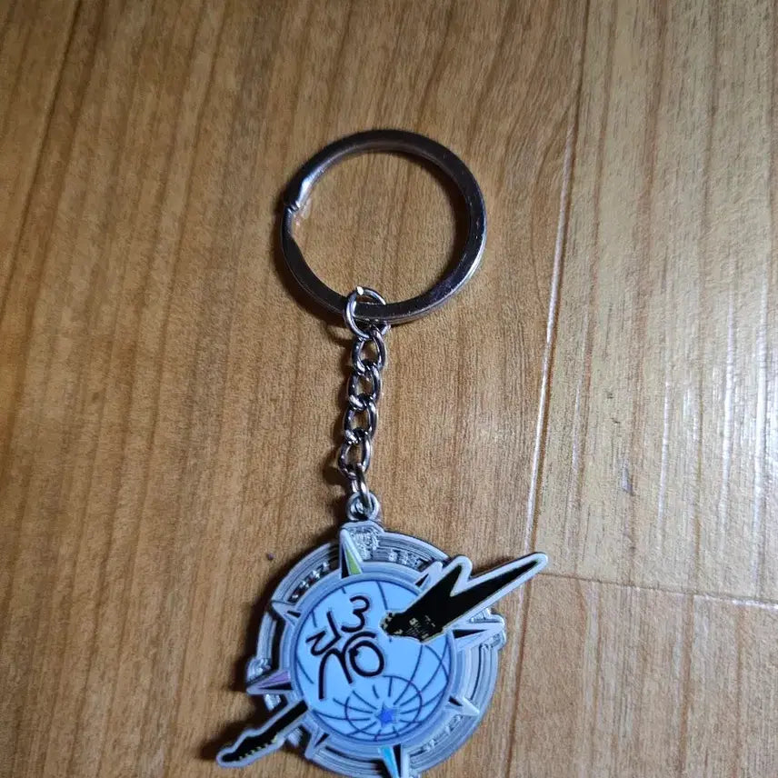 [SOLD OUT] qwer 콘서트키링 팔아요