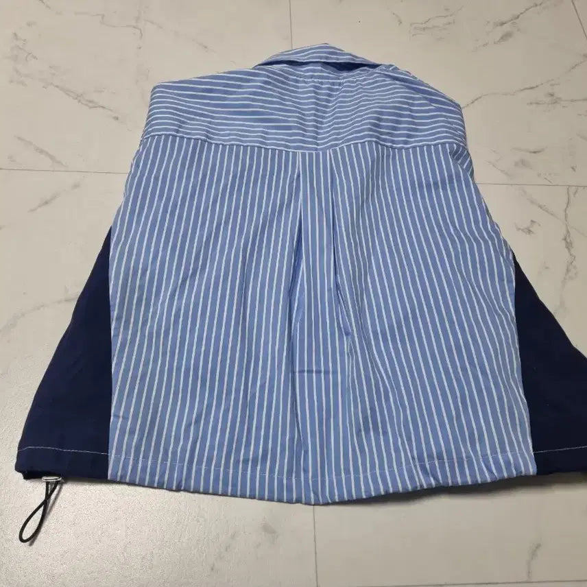 [BUNJANG] DEC 25 Striped Shirt / DEC 25 스트라이프 셔츠
