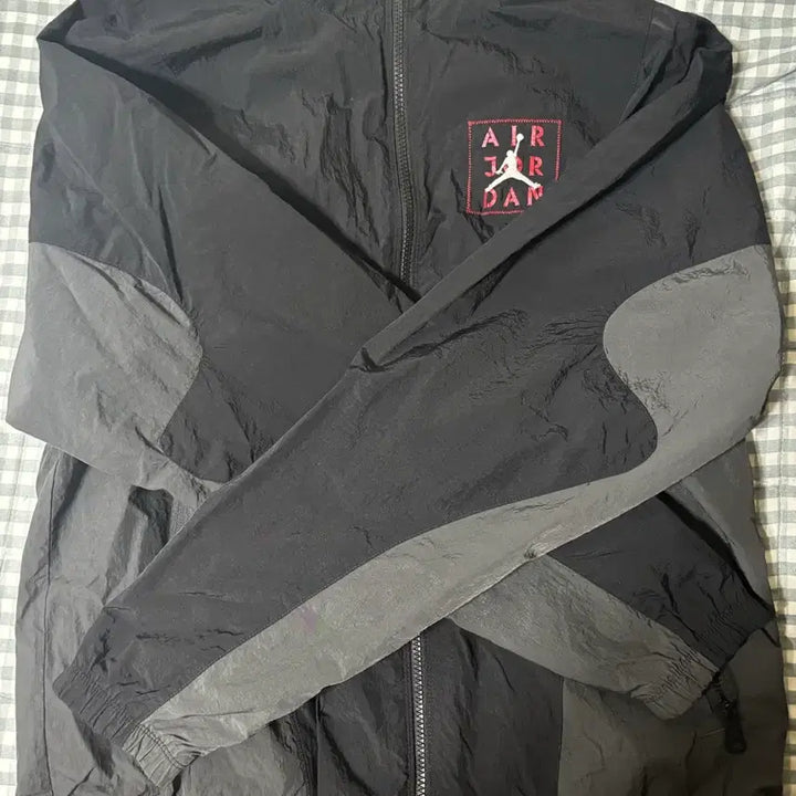 [BUNJANG] Air Jordan Retro Windbreaker Jacket / [배송비 포함] 에어조던 레트로 바람막이 2XL