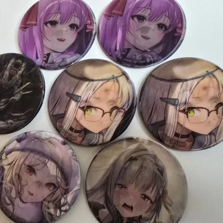 [SOLD OUT] 메가니케스토어 랜티큘러 뱃지 7종 일괄 판매
