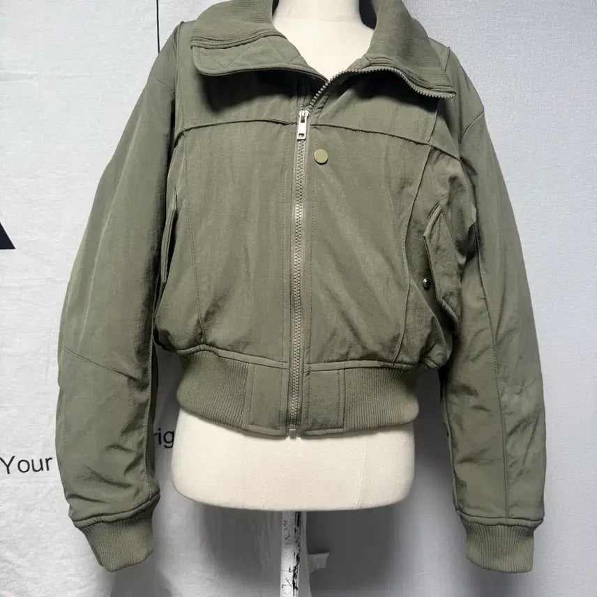 [BUNJANG] Khaki Cropped Blouson Zip-Up Bomber Jacket / 새상품) 카키 크롭 블루종 집업 항공점퍼 봄버자켓 올리브 카키베이지