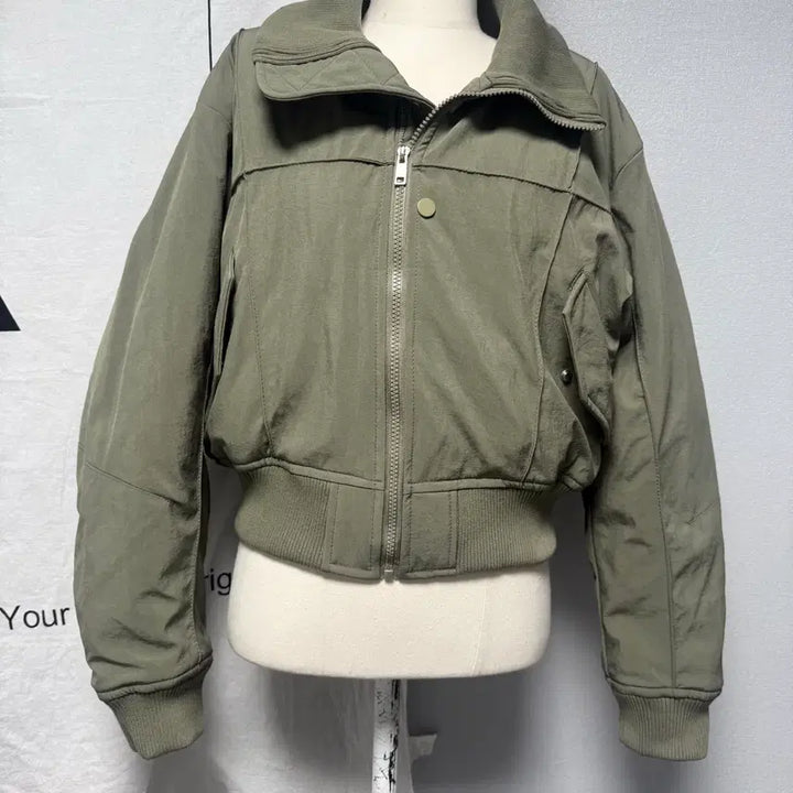 [BUNJANG] Khaki Cropped Blouson Zip-Up Bomber Jacket / 새상품) 카키 크롭 블루종 집업 항공점퍼 봄버자켓 올리브 카키베이지