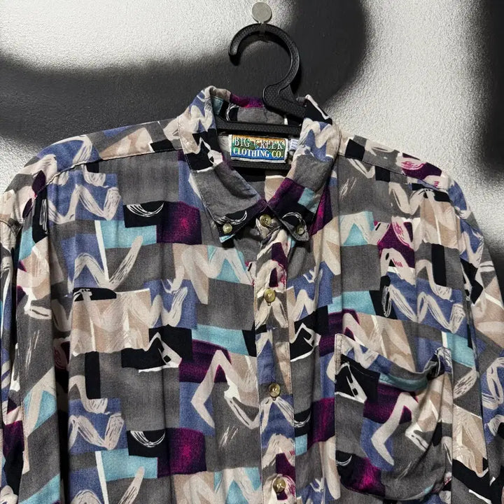 [BUNJANG] Vintage Geometric Patterned Short Sleeve Shirt / VTG 빈티지 빅사이즈 기하학 풀 패턴 반팔 셔츠
