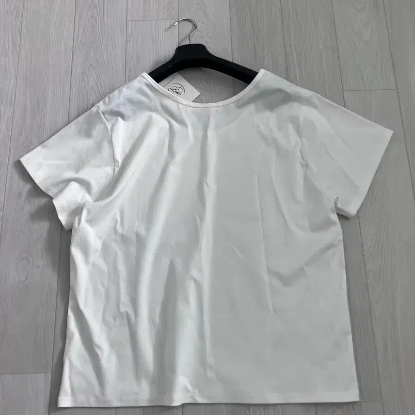 [SOLD OUT] 2개 세트 게스 여성 청바지 + 바이정화 반팔티