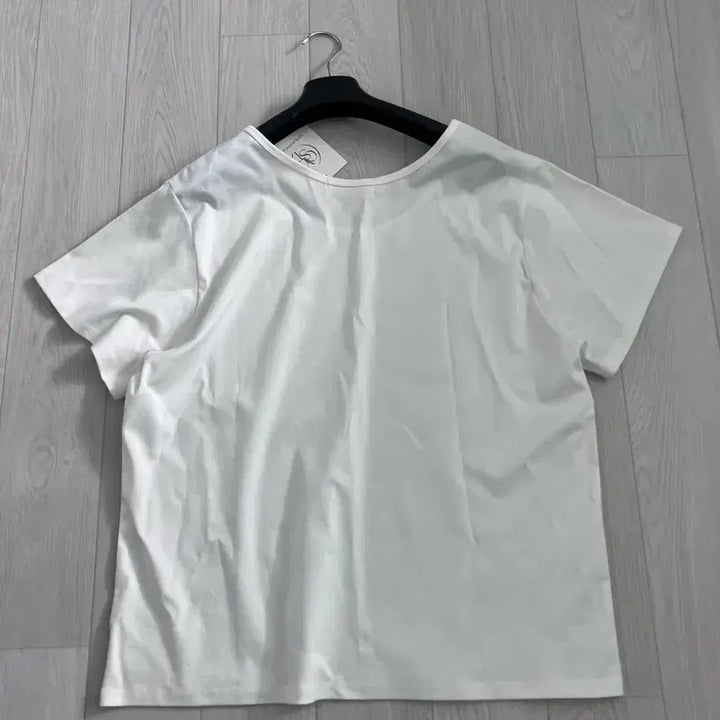 [SOLD OUT] 2개 세트 게스 여성 청바지 + 바이정화 반팔티