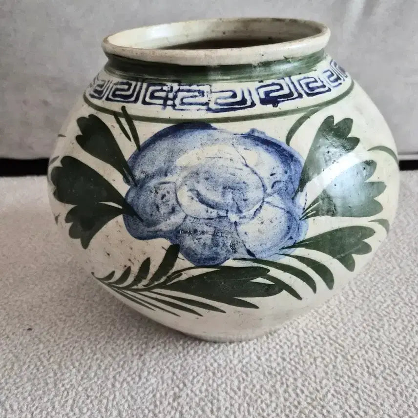 [BUNJANG] Joseon Dynasty Haeju Celadon Vase / 조선시대 해주도자기