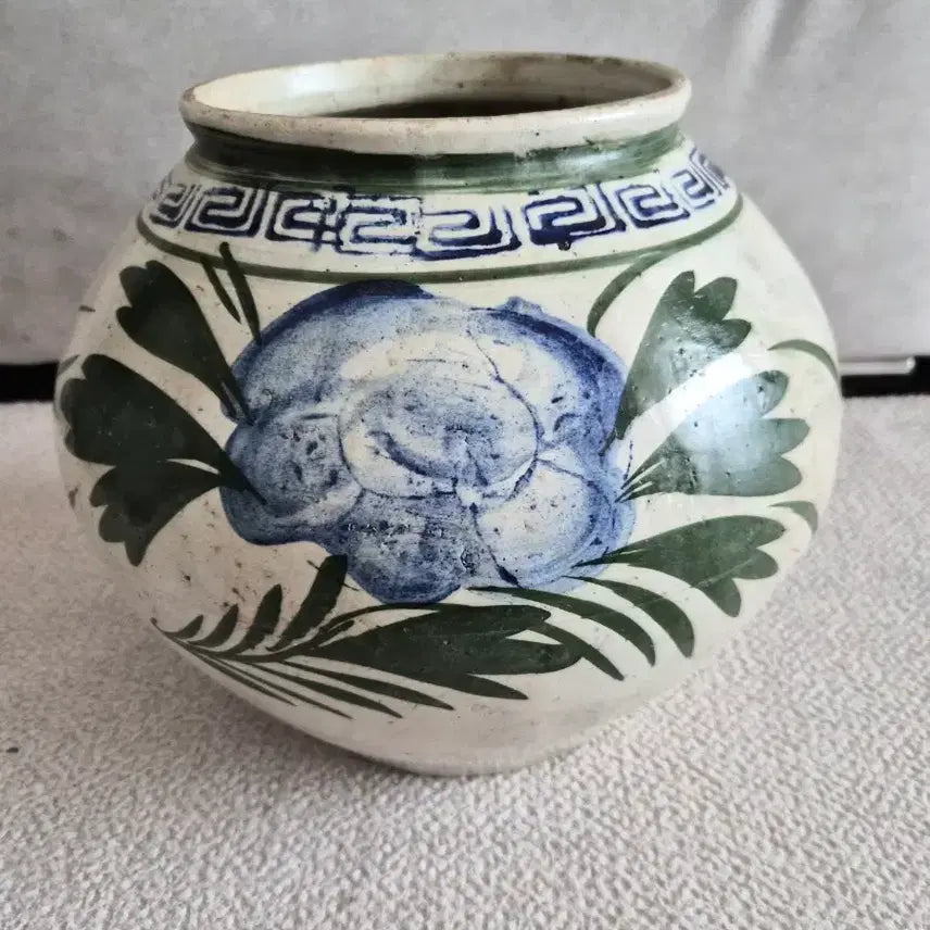 [BUNJANG] Joseon Dynasty Haeju Celadon Vase / 조선시대 해주도자기
