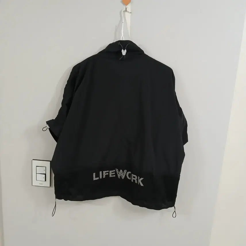 [BUNJANG] Life Work Black Short-Sleeve Anorak / Life Work 검정색 반팔 아노락 정품 free
