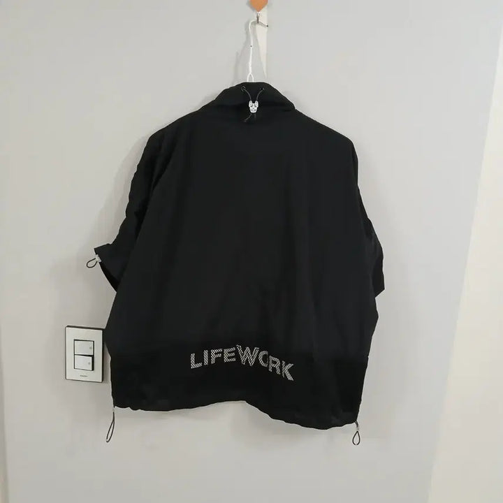 [BUNJANG] Life Work Black Short-Sleeve Anorak / Life Work 검정색 반팔 아노락 정품 free