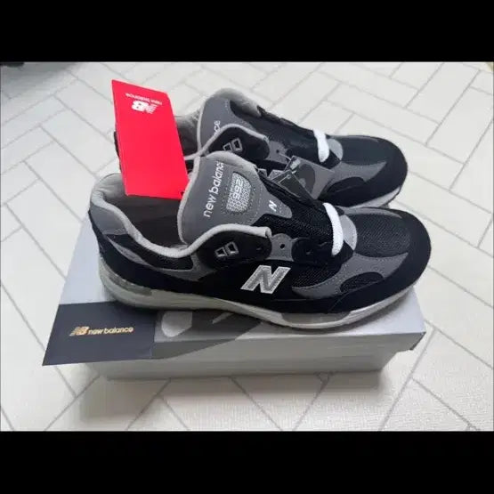 [SOLD OUT] 뉴발란스 992 260사이즈 공홈구매