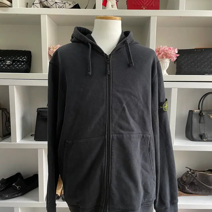 [BUNJANG] Stone Island Hooded Zip-Up 3XL / [새상품급, 3XL] 스톤아일랜드 블랙 후드집업