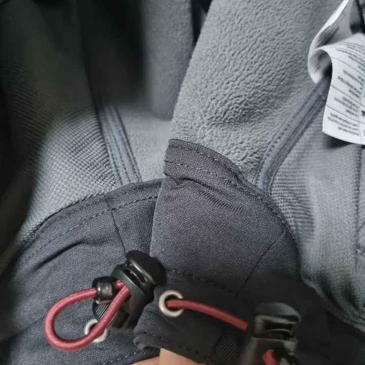 [BUNJANG] Carhartt Crowley Softshell Rain Jacket Black XXL / 칼하트 크로울리 소프트쉘 레인 자켓 블랙 XXL