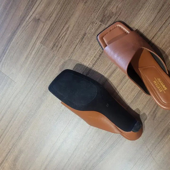 [SOLD OUT] 시스템 샌들