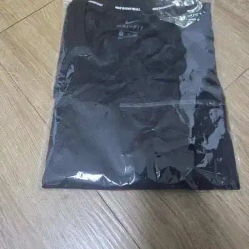 [BUNJANG] 나이키 트라이핏 블랙 기능성 민소매 포켓 정품 / 나이키 트라이핏 블랙 기능성 민소매 포켓 정품