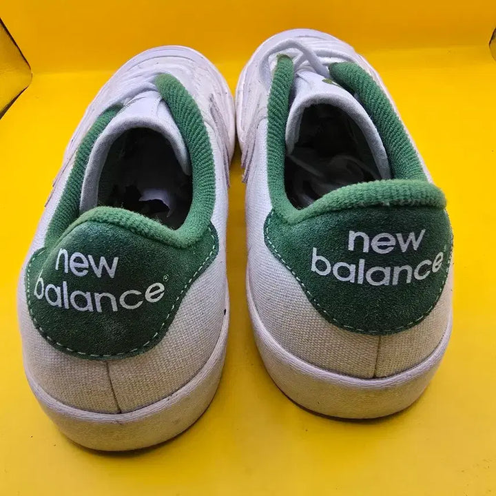 [SOLD OUT] 뉴발란스 프로코트 캐쥬얼화250~255
