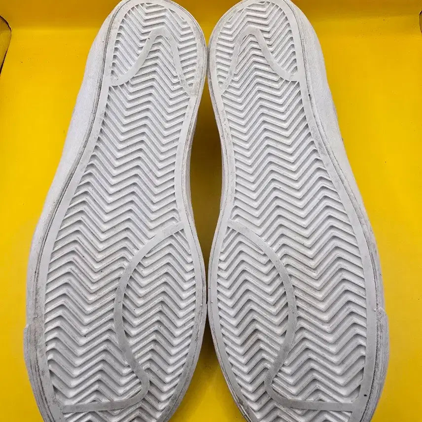[SOLD OUT] 뉴발란스 프로코트 캐쥬얼화250~255