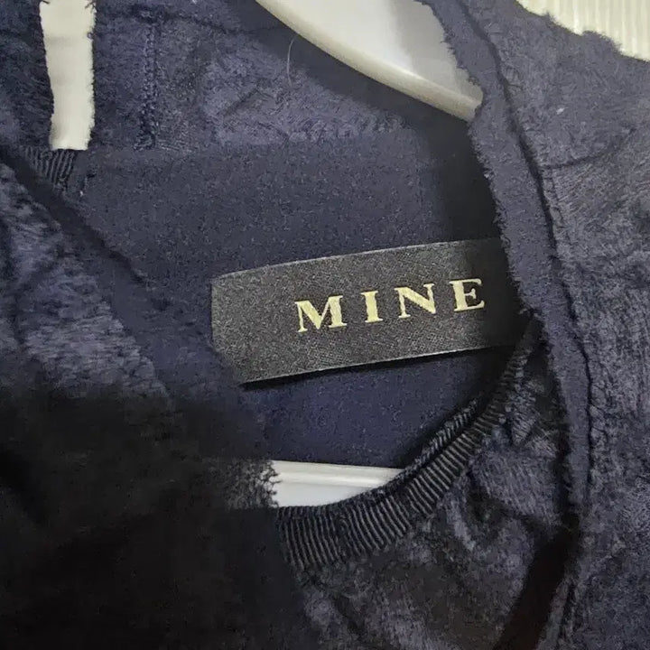 [BUNJANG] Mine Navy Blouse / 마인 네이비 블라우스