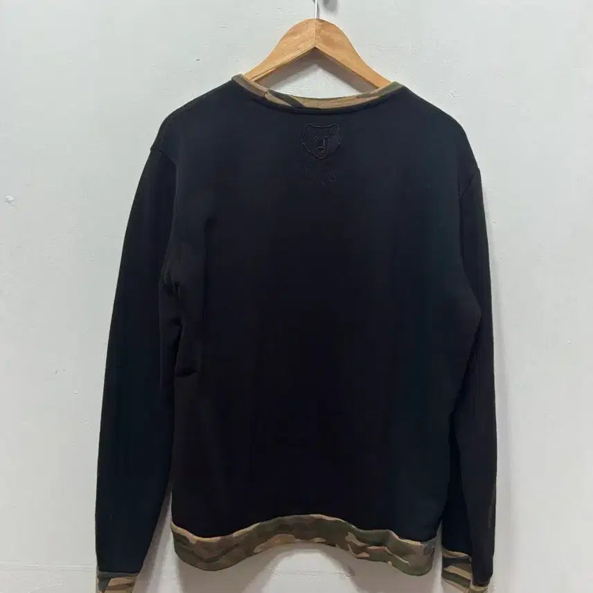 [SOLD OUT] NBA 멤피스 그리즐리스 맨투맨 블랙 L