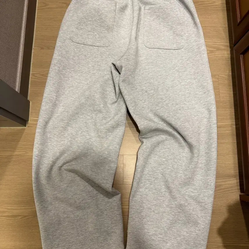 [SOLD OUT] 유니클로 C 라인 스웨트 팬츠 급처