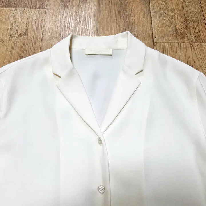 [SOLD OUT] 오르(ORR) 테일러드 카라 블라우스 55-66