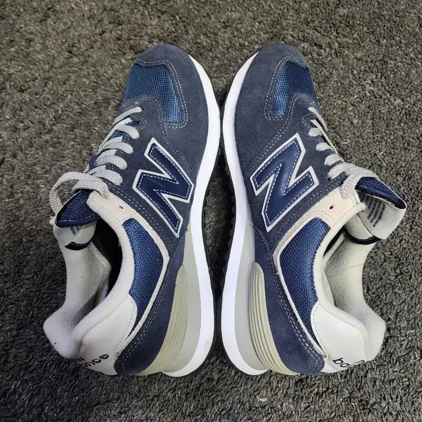 [BUNJANG] New Balance 574 Navy Sneakers / 뉴발란스 574 네이비  260사이즈