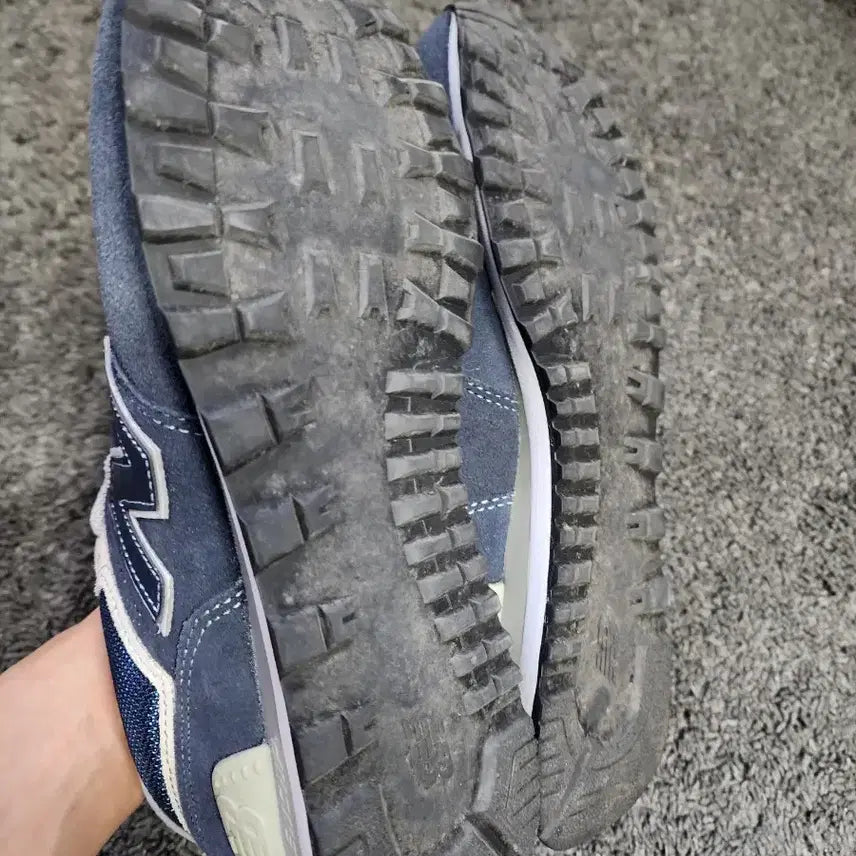 [BUNJANG] New Balance 574 Navy Sneakers / 뉴발란스 574 네이비  260사이즈