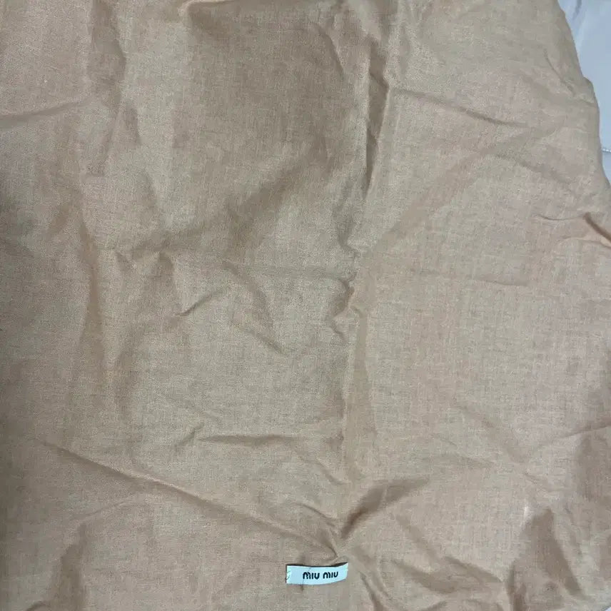 [SOLD OUT] 미우미우 토트백 정품 보증서 포함