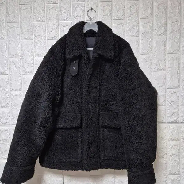 [BUNJANG] TNGT Sherpa Goose Down Padded Jacket (Size 100) / TNGT 거위털 정품 쉐르파 남자 겨울 남성뽀글이집업구스다운패딩점퍼100