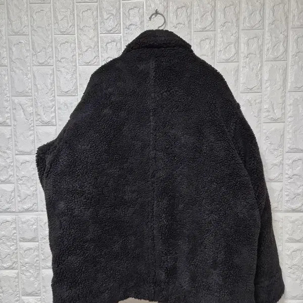 [BUNJANG] TNGT Sherpa Goose Down Padded Jacket (Size 100) / TNGT 거위털 정품 쉐르파 남자 겨울 남성뽀글이집업구스다운패딩점퍼100