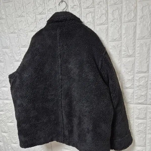[BUNJANG] TNGT Sherpa Goose Down Padded Jacket (Size 100) / TNGT 거위털 정품 쉐르파 남자 겨울 남성뽀글이집업구스다운패딩점퍼100
